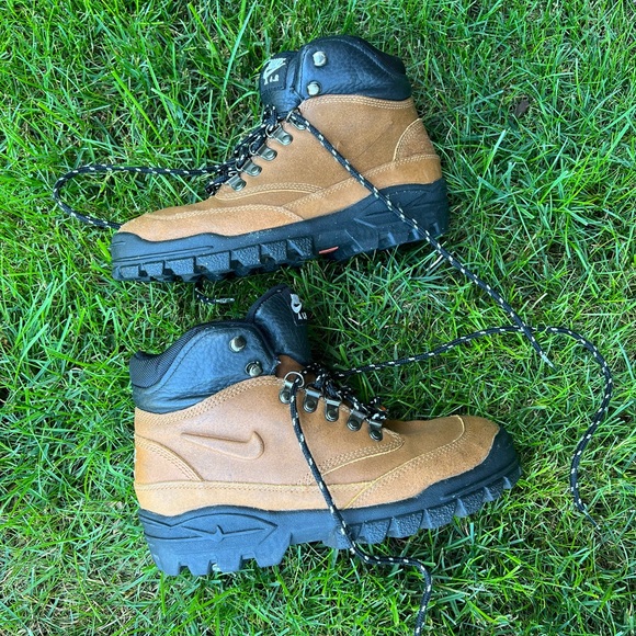 Shoes Nike Acg Boot Poshmark